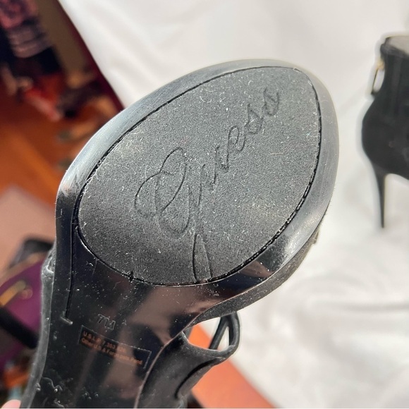 GUESS Kadani Women's Size 7M Black Platform High Heel Sandals - Picture 9 of 9